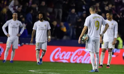 CĐV Real tức giận: "Hắn ta là đồ lừa đảo, Bale 2.0, cút xéo đi"