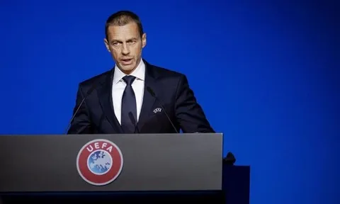Man City, PSG “coi thường” luật Công bằng tài chính, Chủ tịch UEFA nói gì?