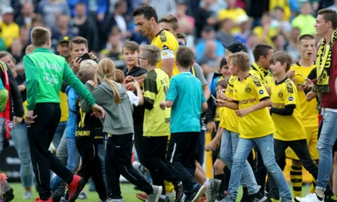 Chào mừng thủ lĩnh trở về, Dortmund đại thắng tỉ số 10-0