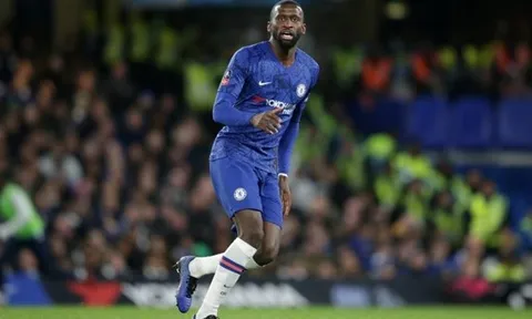 Cho Rudiger ra rìa, Chelsea phá bĩnh Liverpool để thâu tóm 'ngọc quý'