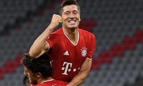 Chelsea đại bại, Abraham nói thẳng 1 câu về Lewandowski