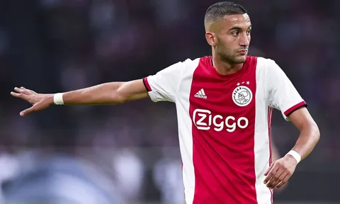 "Chelsea không phải đội bóng hàng đầu, thiếu ổn định, Ziyech nên đến nơi đó hơn"
