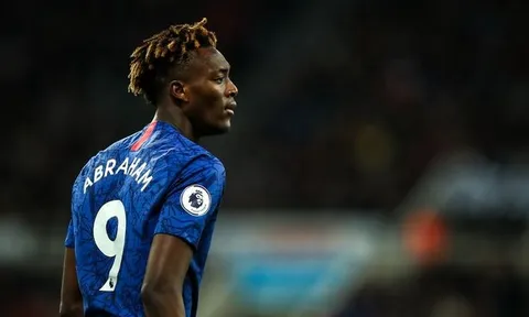 Chelsea sẽ làm gì với trường hợp của 'học trò cưng' Lampard?