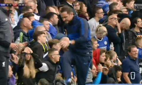 'Chelsea xứng đáng có điểm trước Liverpool'