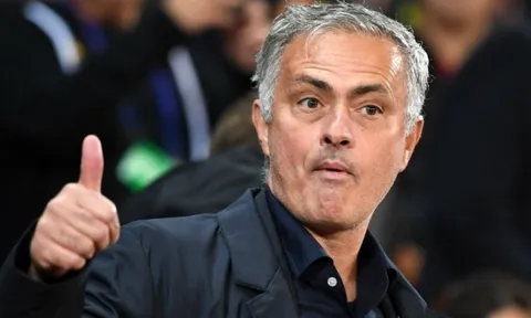 Chi 20 triệu, Roma giật "khao khát của Mourinho" về Serie A