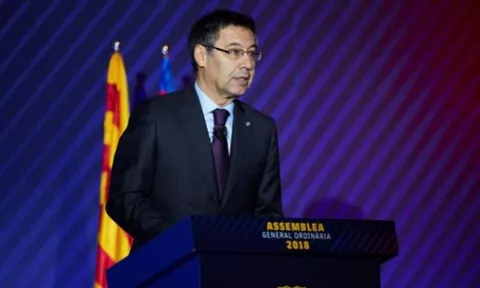 Chi 81 triệu, Barca gây sốc, quyết giật "siêu trung vệ" Ngoại hạng Anh