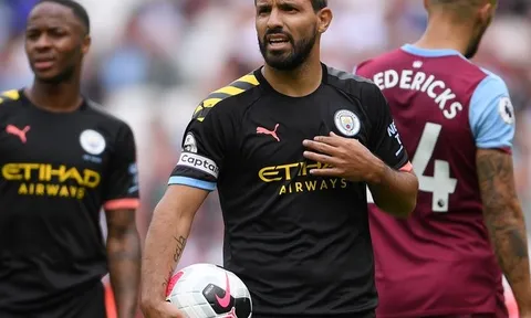 Chỉ thêm 1 điều, Aguero sẽ ngang hàng Rooney và Lampard