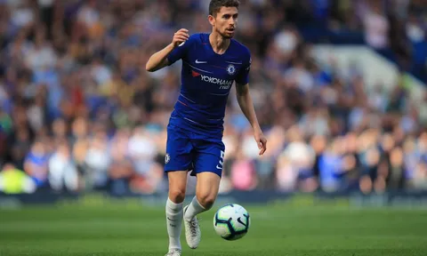 Chỉ với 1 đoạn video, fan Chelsea đã tìm ra người thay thế Jorginho