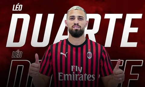 CHÍNH THỨC: AC Milan chiêu mộ trung vệ chất lượng của Flamengo