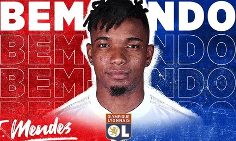 CHÍNH THỨC: Bán Ndombele, Lyon thay thế bằng tân binh 'cực chất'