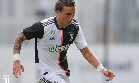 CHÍNH THỨC: Juventus chia tay sao trẻ chỉ sau 1 tháng gắn bó