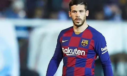 CHÍNH THỨC: "Kẻ bị Barca ruồng bỏ" dương tính với COVID-19