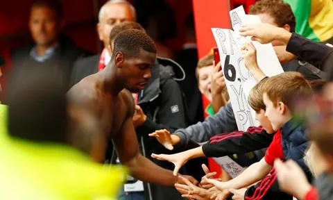 CHÍNH THỨC! Man Utd ra lệnh cấm Pogba và đồng đội, CĐV tức giận
