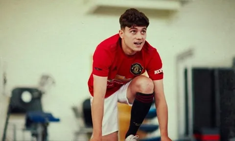 CHÍNH THỨC: Man Utd công bố số áo của tân binh Daniel James