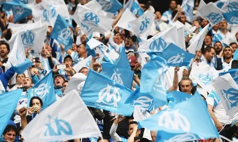 CHÍNH THỨC: Marseille có thêm 4 ca dương tính COVID-19, trận khai mạc Ligue 1 bị hoãn
