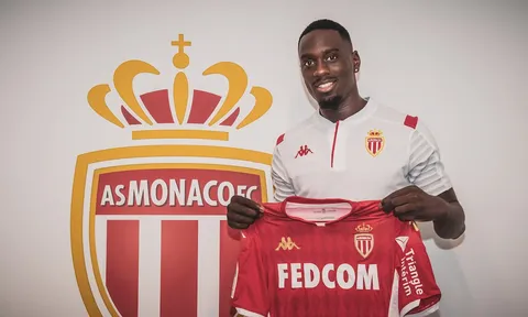 CHÍNH THỨC: Monaco mang về tân binh thứ 10 Hè này, người cũ PSG