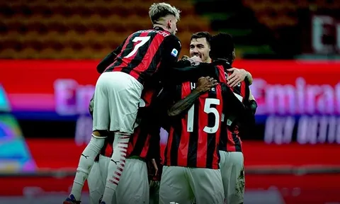 CHÍNH THỨC: "Người Brazil khốn khổ" rời AC Milan