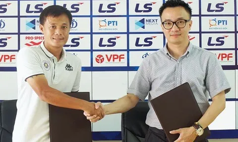 CHÍNH THỨC: Nhà vô địch AFF Cup 2008 gia hạn thêm 2 năm với CLB Hà Nội