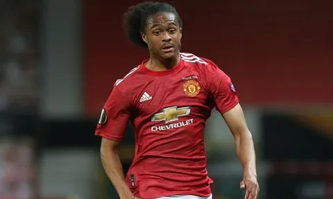 CHÍNH THỨC! Sao trẻ Man United bất ngờ đổi màu áo