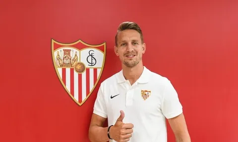 CHÍNH THỨC: Sevilla mua sao 12,5 triệu, M.U rộng cửa đón 'hung thần'