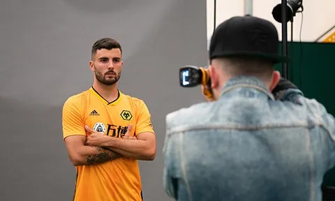 CHÍNH THỨC: Wolverhampton sở hữu ngôi sao U21 Ý
