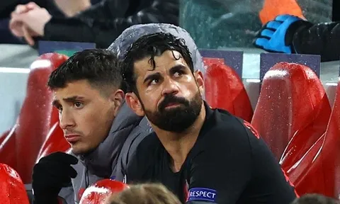 CHOÁNG! Vừa đánh bại Liverpool, Costa bị tố thiếu ý tứ, giả mắc bệnh Corona