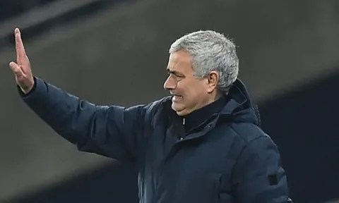 Chủ tịch Spurs dọn sẵn 3 lý do để sa thải Jose Mourinho