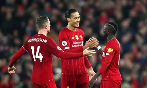 Chủ tịch UEFA phán quyết, cửa vô địch của Liverpool nguy trong sớm tối