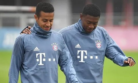 Chưa chốt xong "3 chữ ký mới", sếp lớn Bayern tự tin nói 1 câu