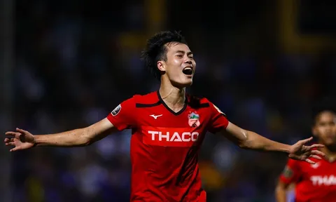 Chuyện Văn Toàn, Xuân Trường và bước ngoặt của HAGL