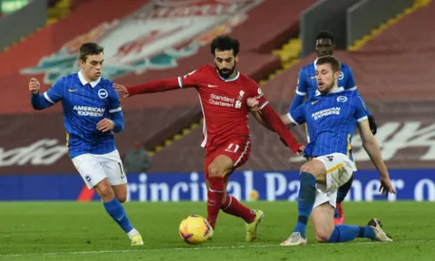Công cùn thủ kém, Liverpool nhận trái đắng trước Brighton ngay tại Anfield