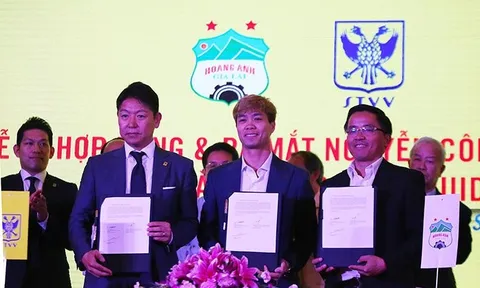 Công Phượng chinh chiến tại trời Âu: Không chỉ là câu chuyện về bóng đá