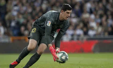Courtois: "Tất cả những điều về Barca đều là sự giả dối"