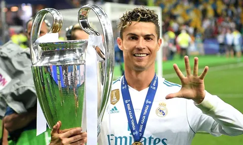 "Đó sẽ là ngôi sao có thể khỏa lấp khoảng trống của Ronaldo tại Bernabeu"