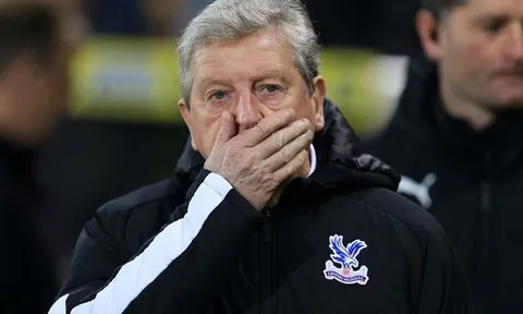 Crystal Palace có nguy cơ mất HLV trưởng vì virus Corona