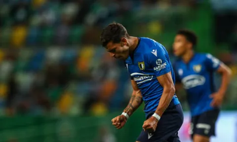 Cú sốc trời Âu, đứng sau Liverpool, Inter là một tân binh