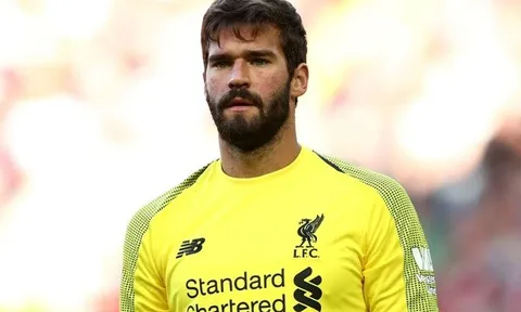 Cuộc đua Găng tay Vàng Premier League: Alisson thứ 2, bất ngờ với vị trí số 1