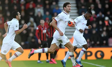 Cuộc đua Top 4 căng thẳng khi Chelsea, Leicester "sẩy chân"