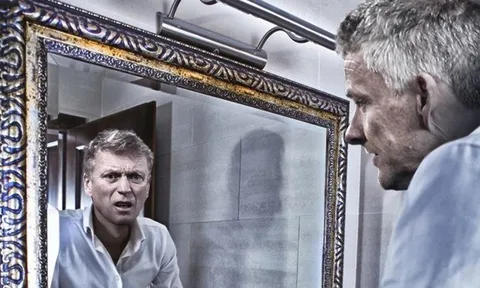 Cười vỡ bụng với loạt ảnh chế Man Utd bại trận sửng sốt