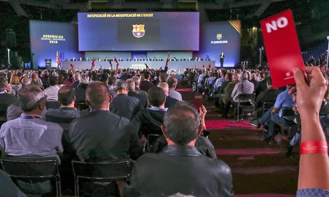 Cứu Barca khỏi cảnh suy tàn, mọi thành viên cần làm 1 điều cấp bách