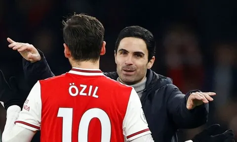 Cựu sao Arsenal: HLV Arteta nên "tiễn" cái tên đó khỏi Emirates