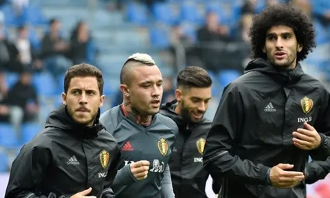 Cựu sao Man Utd: “Họ chỉ trích chỉ vì cậu ấy hút thuốc, uống rượu”