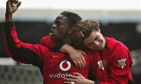 Cựu sao Man Utd: "Ronaldo đã khuyên tôi làm điều ấy khi thi đấu"