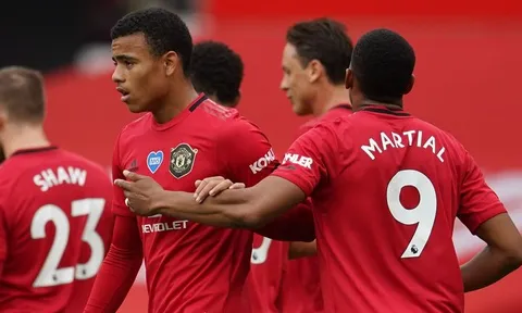 Cựu sao MU chỉ ra sự khác biệt của đội nhà dưới thời Ole và Mourinho