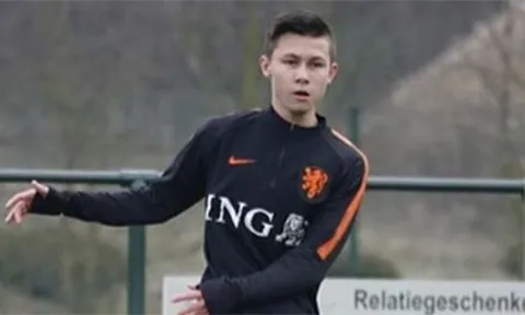 Cựu sao U17 Hà Lan ngưỡng mộ Văn Hậu, úp mở khả năng về Việt Nam thi đấu