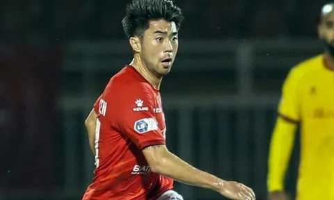 "Cựu thù" Kiatisak toả sáng, bầu Đức liền lên tiếng