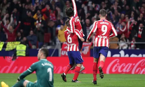 “Cứu tinh” của Atletico tạo ra điều khác biệt, Felix cũng phải nể phục