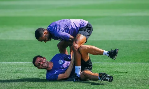 Mặc Liverpool nhất bảng PL, đây là thái độ thảnh thơi của Man City