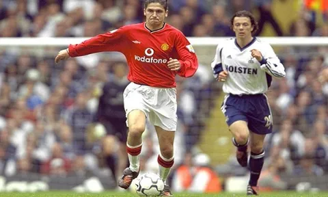 Tại Man Utd, có một cầu thủ hầu như không đổ mồ hôi và chỉ mỉm cười