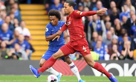 Thua Liverpool, fan Chelsea điên tiết: "Tống khứ đồ tạp nham đó khỏi đây"